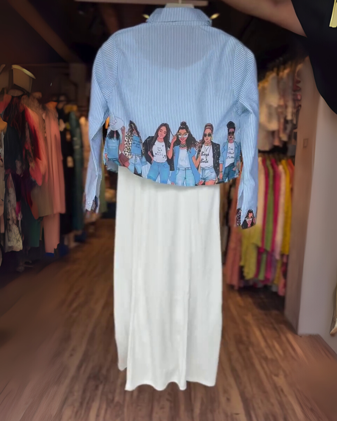 Rhea Twinset – White Maxi Dress with Striped Jacket & Graphic Diva Print