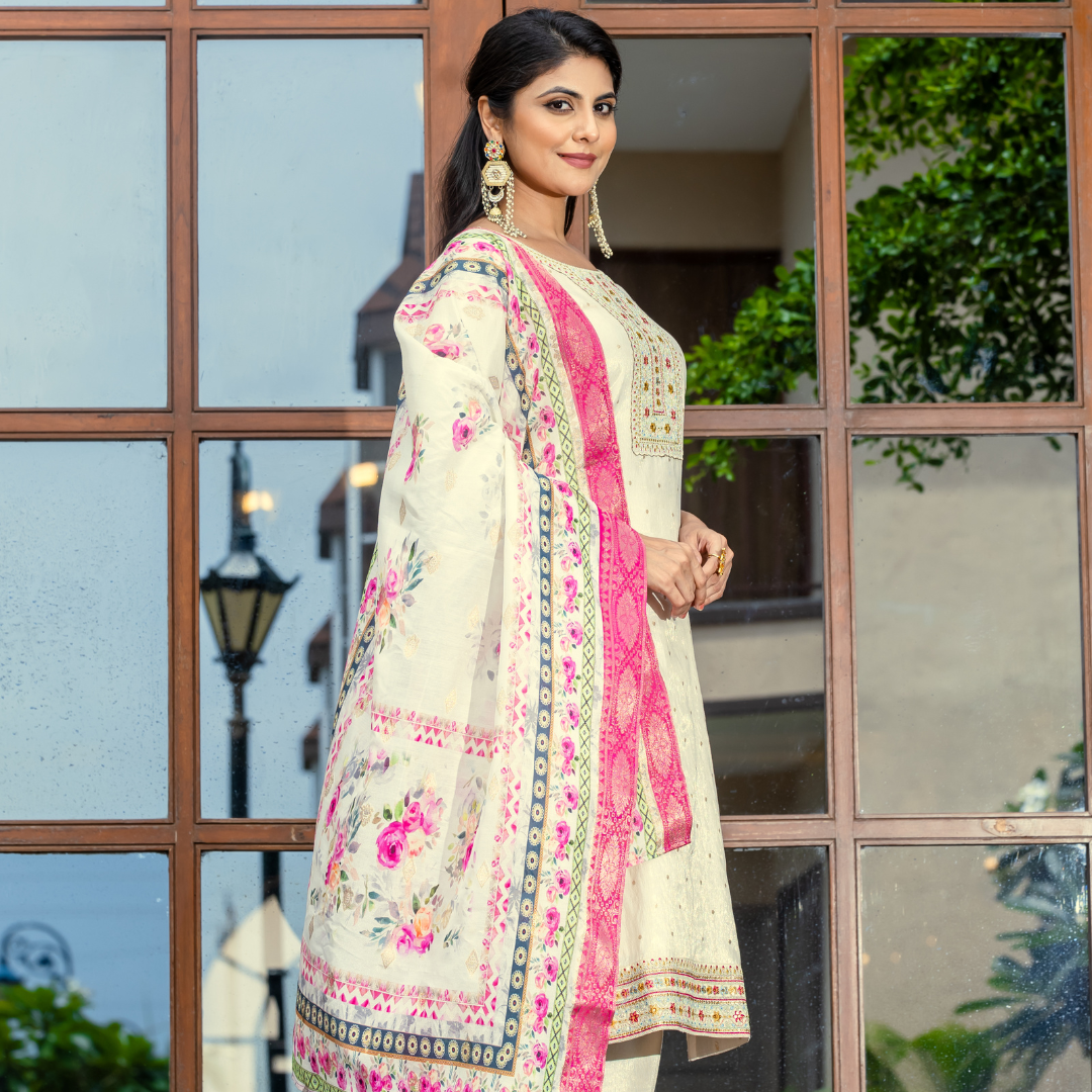 Ivory Embroidered Kurta Set with Pink Dupatta