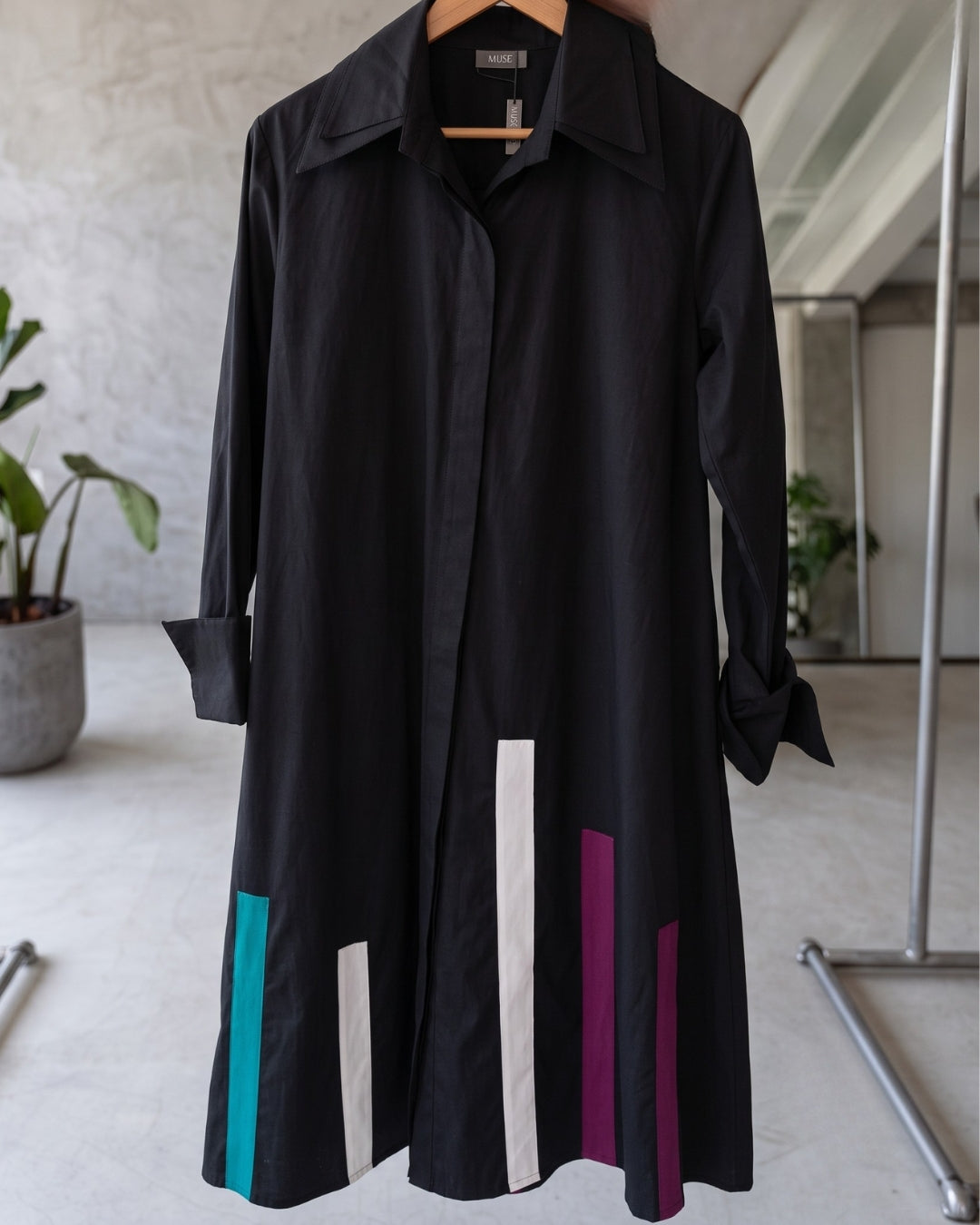 Driti - Black Contemporary Printed Long Shirt Dress