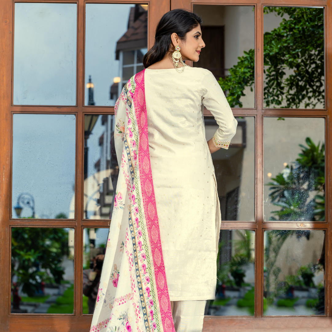 Ivory Embroidered Kurta Set with Pink Dupatta