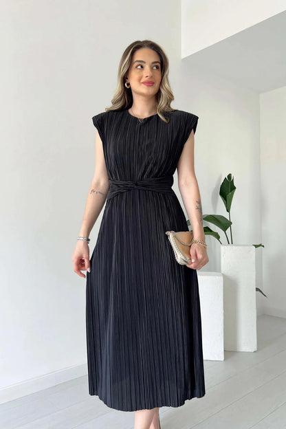 Nyxa Pleated Dress – Black