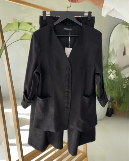 Noir Essence - Women's Linen Blazer Set