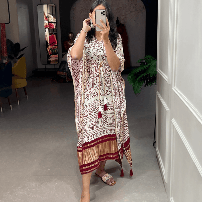 Bandhani Off-White Print Satin Kaftan